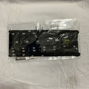 Coach Rexy Star Dot Face Mask New In Package